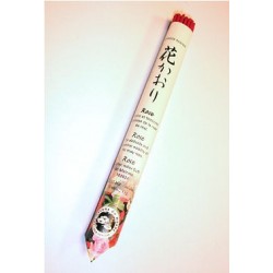 rouleau-d-encens-traditionnel-japonais-a-la-rose
